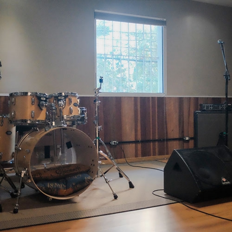 Onde Encontro Sala Acústica para Ensaio Vila Alexandria - Estúdio Ensaios Gravações Onde Encontro Sala Acústica para Ensaio Vila Alexandria - Estúdio Ensaios Gravações